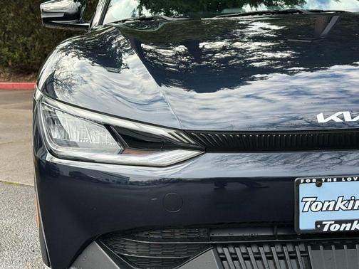 Gravity Blue 2024 Kia EV6 Light