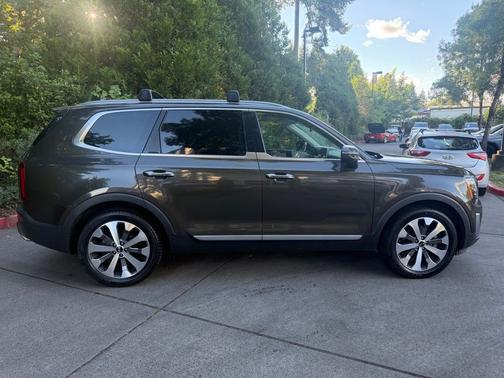 Dark Moss 2020 Kia Telluride S