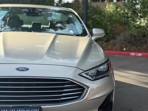 2019 Ford Fusion Hybrid SEL