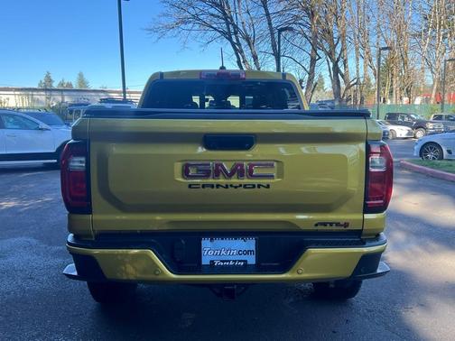 2023 GMC Canyon AT4