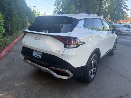 Snow White Pearl 2025 Kia Sportage Hybrid EX