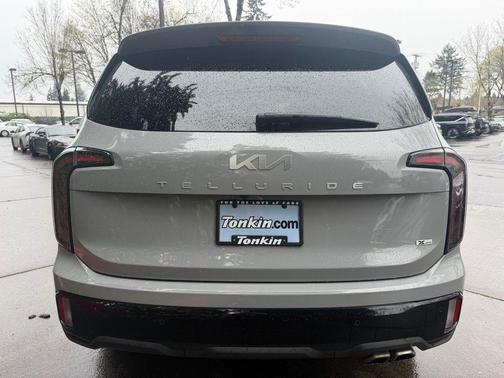 Wolf Gray 2024 Kia Telluride SX X-Pro