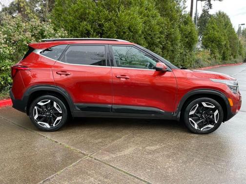 Mars Orange 2024 Kia Seltos SX