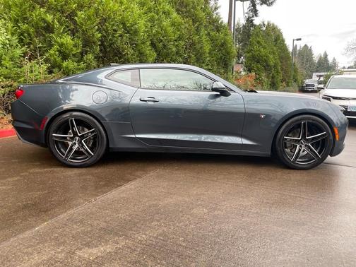 2019 Chevrolet Camaro 1LT