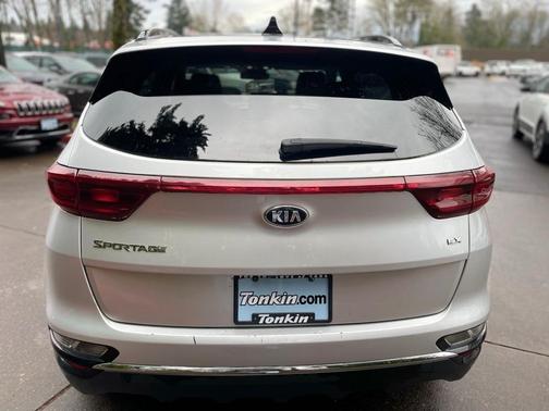 2022 Kia Sportage EX