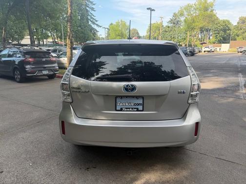 Classic Silver Metallic 2013 Toyota Prius v Five
