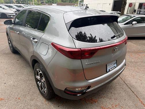 Steel Gray 2022 Kia Sportage LX