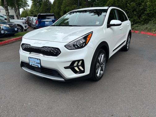 2022 Kia Niro Touring SE