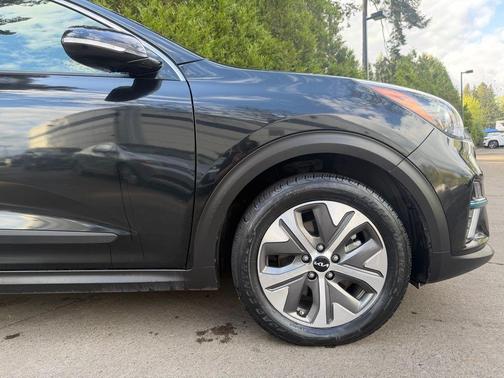 2022 Kia Niro EV EX