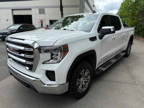 2020 GMC Sierra 1500 SLE