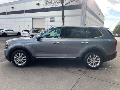 2021 Kia Telluride LX