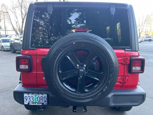 Firecracker Red Clearcoat 2020 Jeep Wrangler Unlimited Sport Altitude
