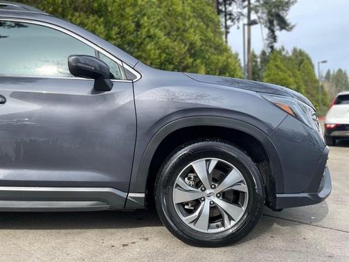 Magnetite Gray Metallic 2023 Subaru Ascent Premium 7-Passenger