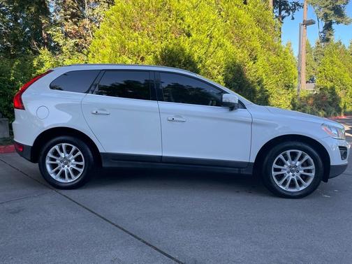 2010 Volvo XC60 T6