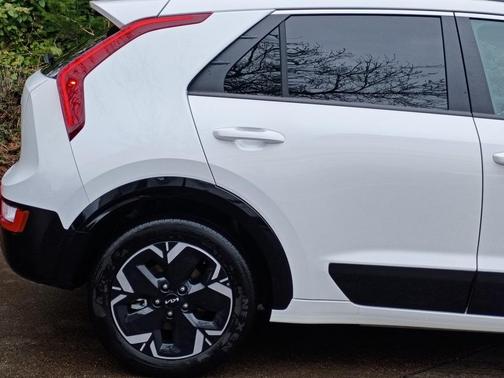 2024 Kia Niro EV Wind