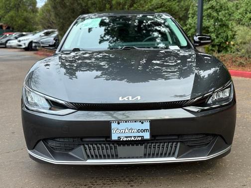 2023 Kia EV6 Light