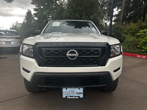 2023 Nissan Frontier S
