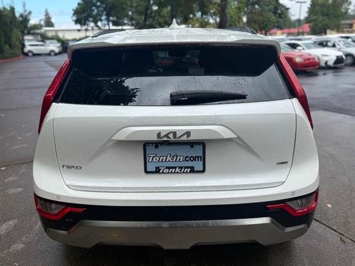 2023 Kia Niro EX Touring
