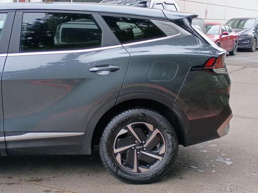 Gravity Gray 2023 Kia Sportage Hybrid LX