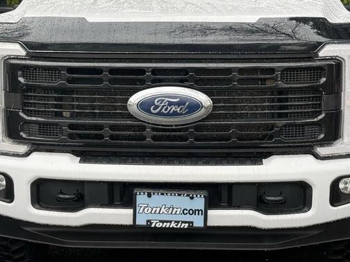 2024 Ford F-350 Lariat Super Duty