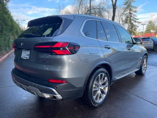 2025 BMW X5 xDrive40i