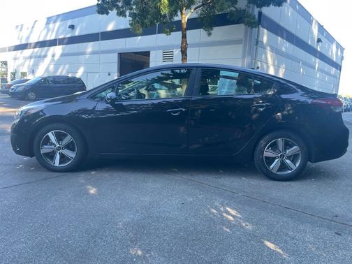 Aurora Black Pearl 2018 Kia Forte S