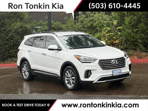 2017 Hyundai SANTA FE SE