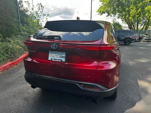 2023 Toyota Venza XLE