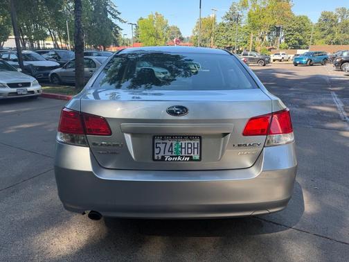 2013 Subaru Legacy 2.5i