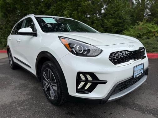 2022 Kia Niro LXS