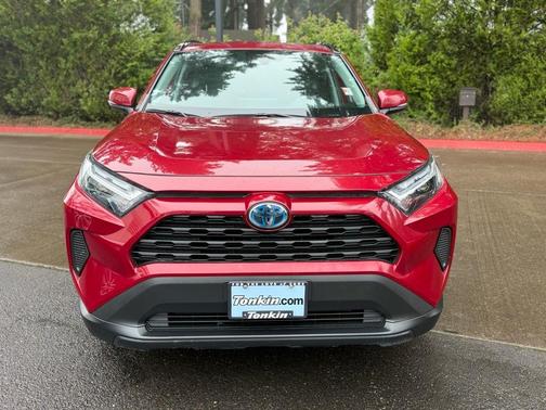 2023 Toyota RAV4 Hybrid XLE
