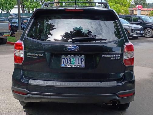 Crystal Black Silica 2014 Subaru Forester 2.5i Limited