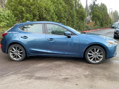 2018 Mazda Mazda3 Grand Touring