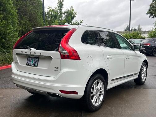 2015 Volvo XC60 T5 Premier