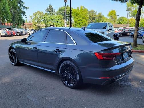 2017 Audi A4 2.0T Prestige