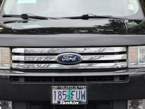 Tuxedo Black Metallic 2011 Ford Flex SEL