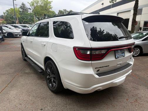White Knuckle Clearcoat 2024 Dodge Durango R/T