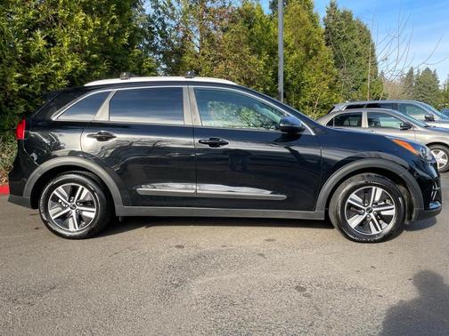 2020 Kia Niro Plug-In Hybrid LXS