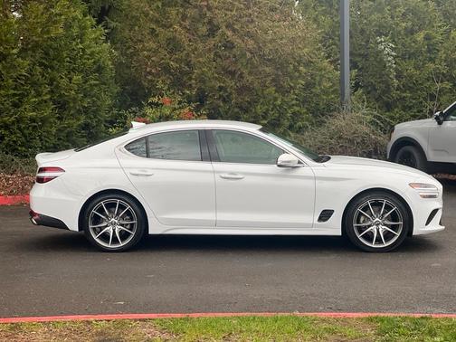 2023 Genesis G70 2.0T