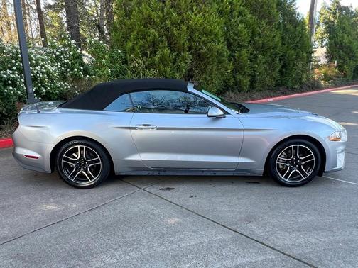 2023 Ford Mustang EcoBoost Premium