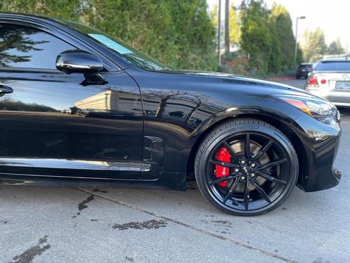 2022 Kia Stinger GT2