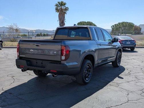 Modern Steel Metallic 2025 Honda Ridgeline RTL+