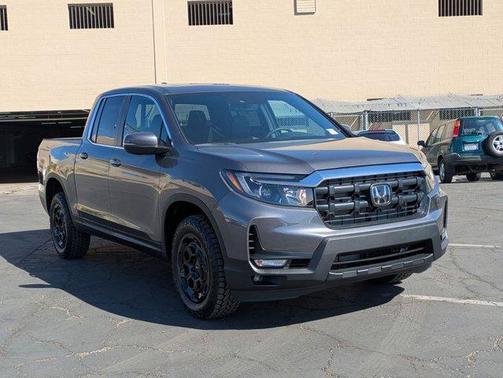 Modern Steel Metallic 2025 Honda Ridgeline RTL+
