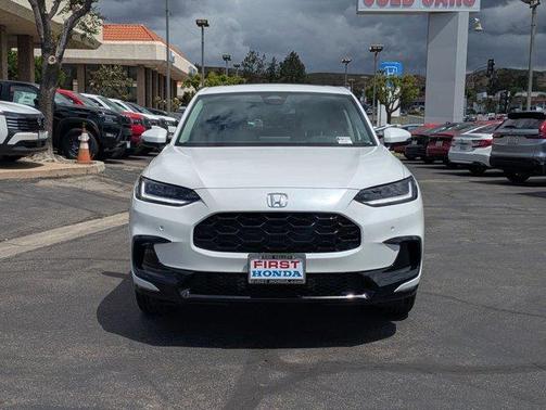 Platinum White 2027 Honda HR-V EX-L
