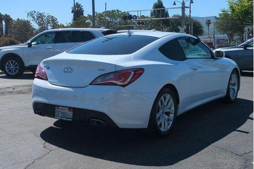 Casablanca White 2014 Hyundai Genesis Coupe 2.0T Premium
