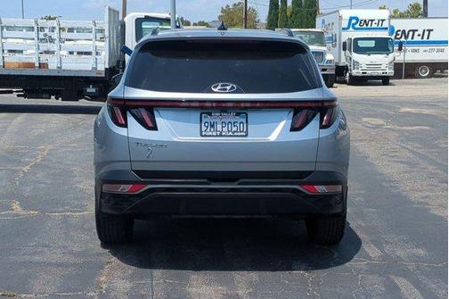 Shimmering Silver 2022 Hyundai TUCSON SEL