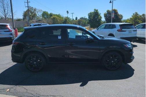 Crystal Black Pearl 2024 Honda HR-V Sport