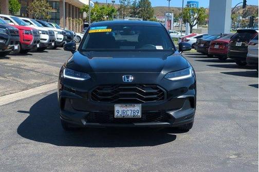 Crystal Black Pearl 2024 Honda HR-V Sport