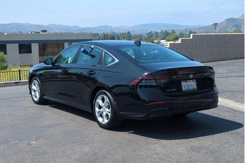 Crystal Black Pearl 2023 Honda Accord LX