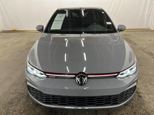 2024 Volkswagen Golf GTI 2.0T SE